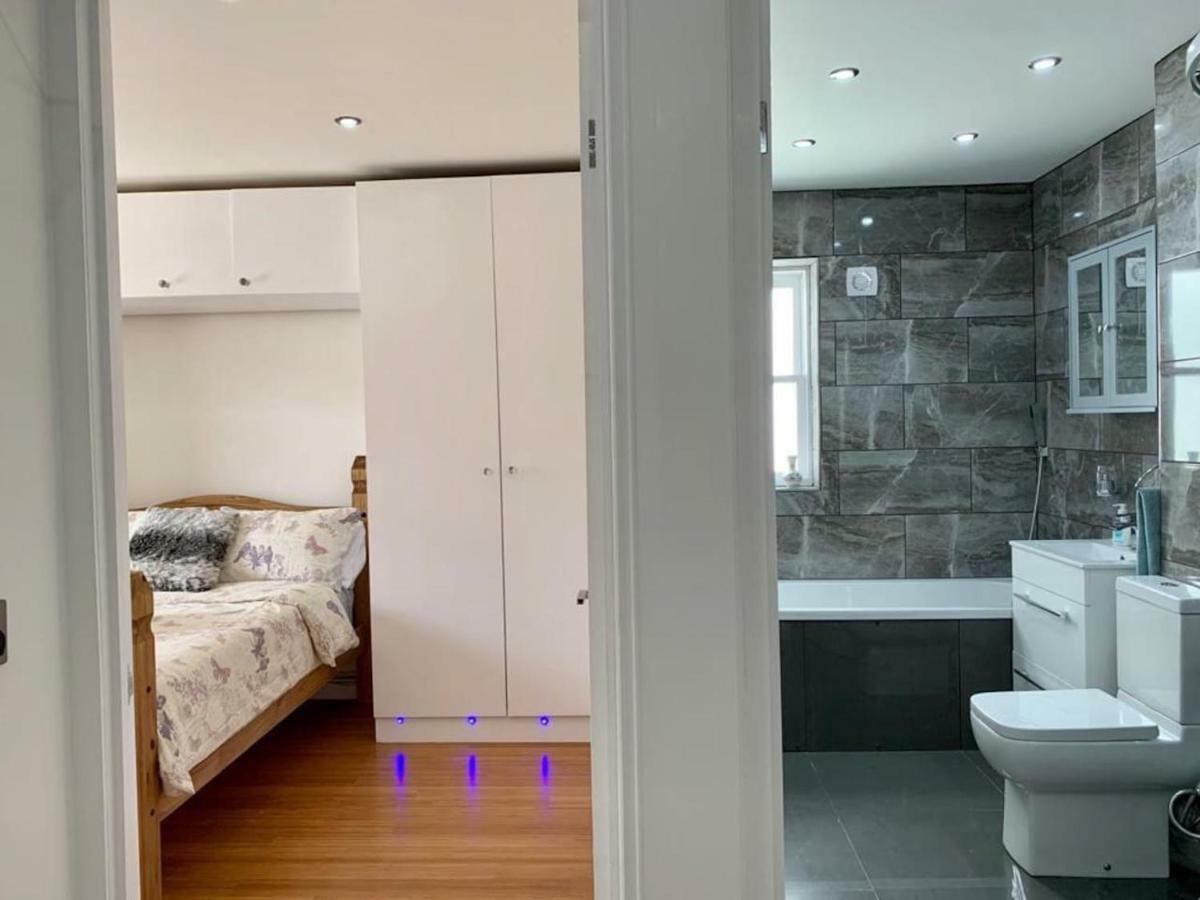 Forest Hill Apartment Londra Esterno foto